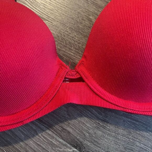 Tommy Hilfiger Red bra 34A - Picture 5 of 7